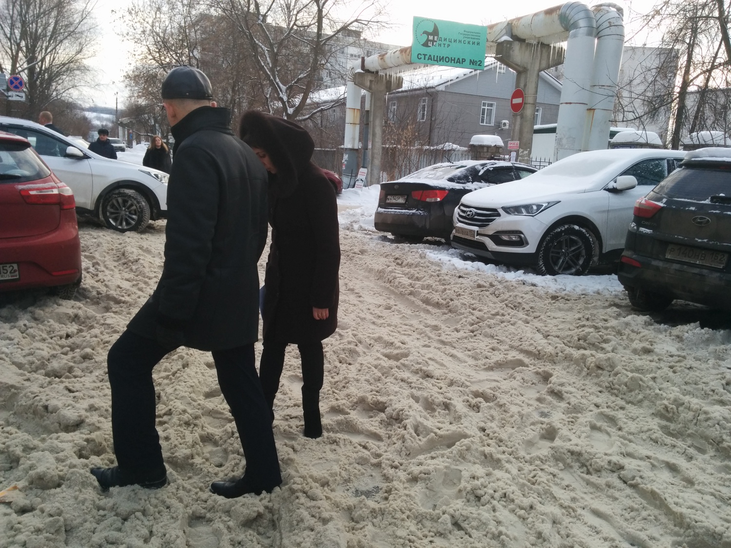 Подрядчикам по уборке снега в Ленинском районе придется заплатить штрафы - фото 1